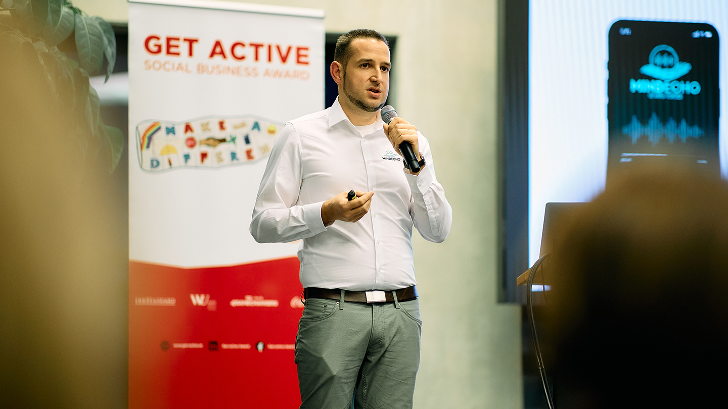 DI Benjamin Hindinger von MindEcho bei seiner Präsentation