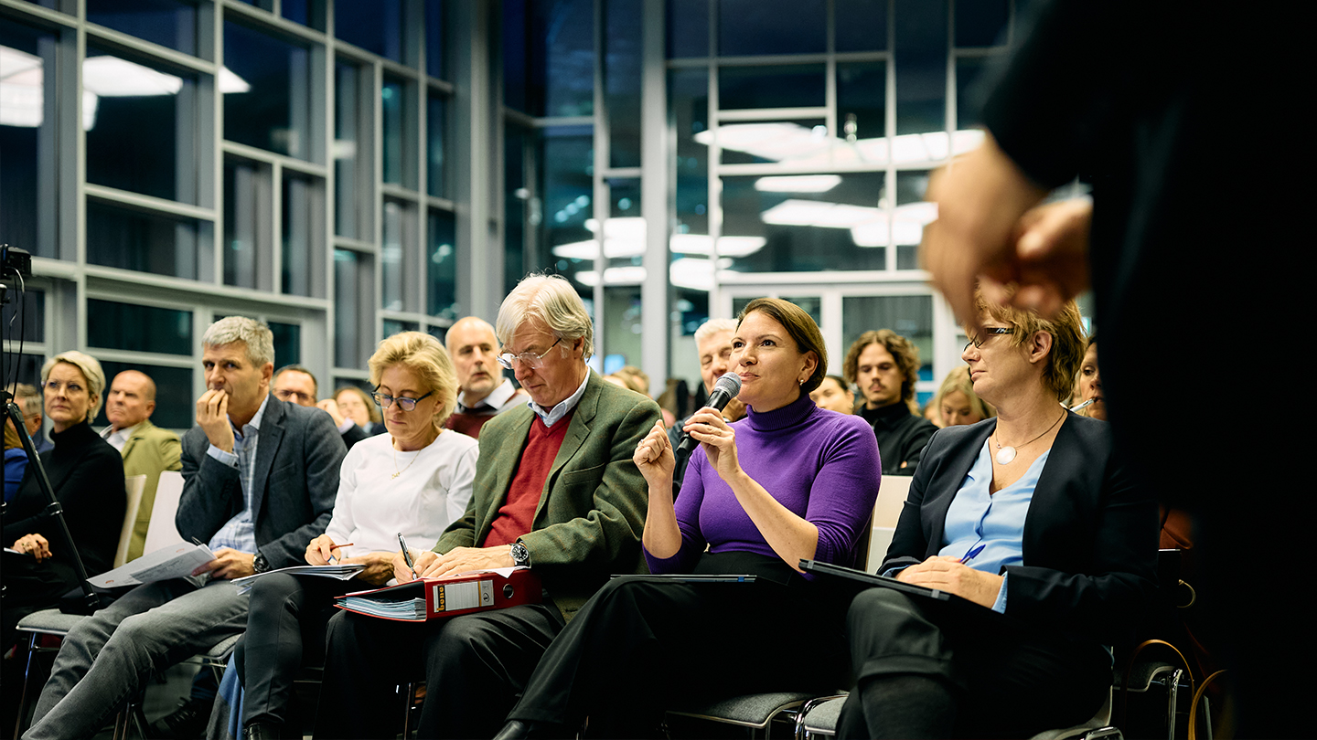 Advisory Board bei den Präsentationen, Q&A