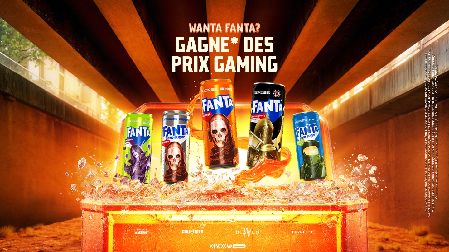 Canettes de Fanta aux designs exclusifs sur le thème du gaming, représentant World of Warcraft, Call of Duty, Diablo, et Halo, posées sur un coffre au trésor entouré de glace et d’éclaboussures, avec le texte "Wanta Fanta? Gagne des prix gaming".