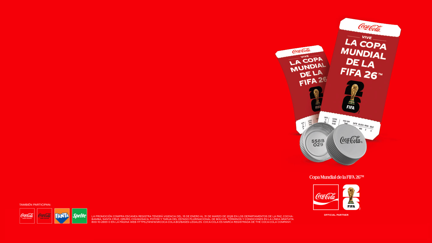 Promoción de Coca-Cola para la Copa Mundial de la FIFA 2026™. Se observan dos boletos y dos tapas plateadas.